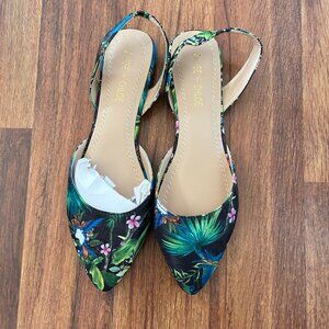 NWOB!! Chase + Chloe Dalena-3 Pointed Flat Slingback Size 9
